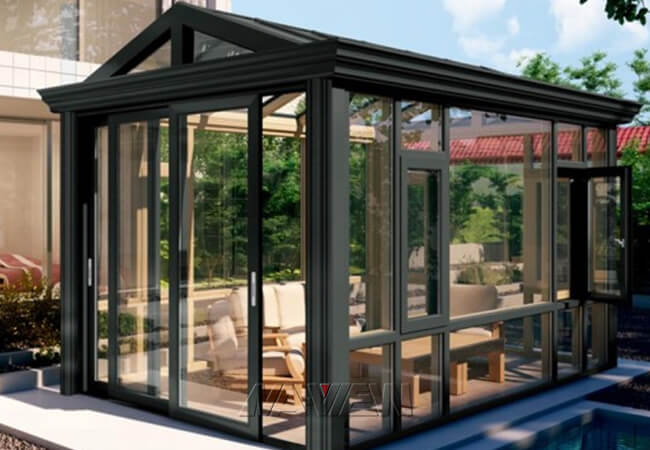 A annoncé des clôtures de patio de Sunroom de toit de pignon plus la couleur adaptée aux besoins du client 0